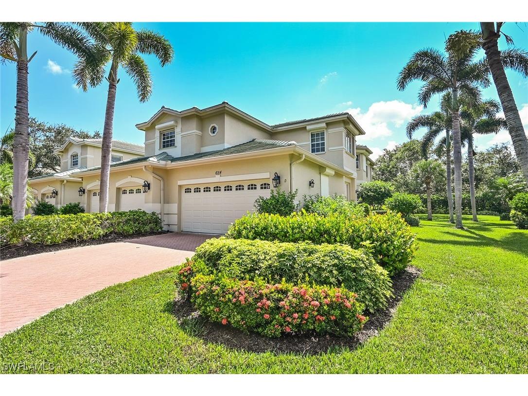  Naples FL 34119 223057049 image1