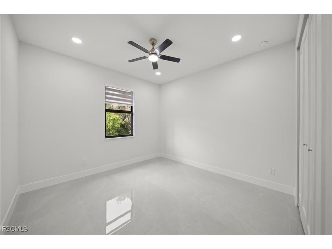 654 Wentworth Drive Lehigh Acres FL 33972 2025016266 image23