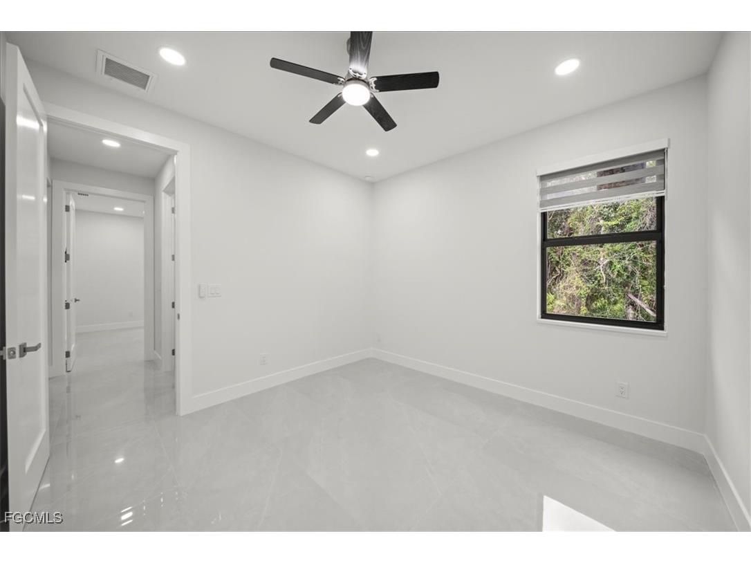 654 Wentworth Drive Lehigh Acres FL 33972 2025016266 image27