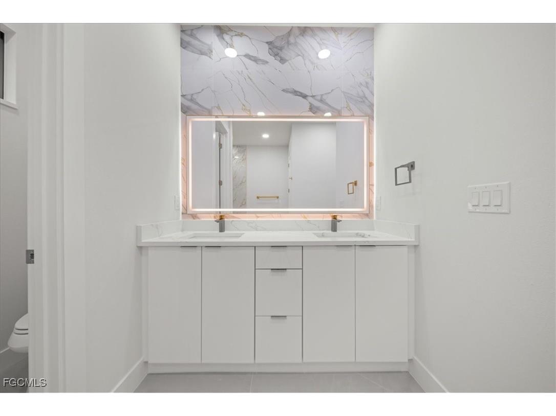 654 Wentworth Drive Lehigh Acres FL 33972 2025016266 image36