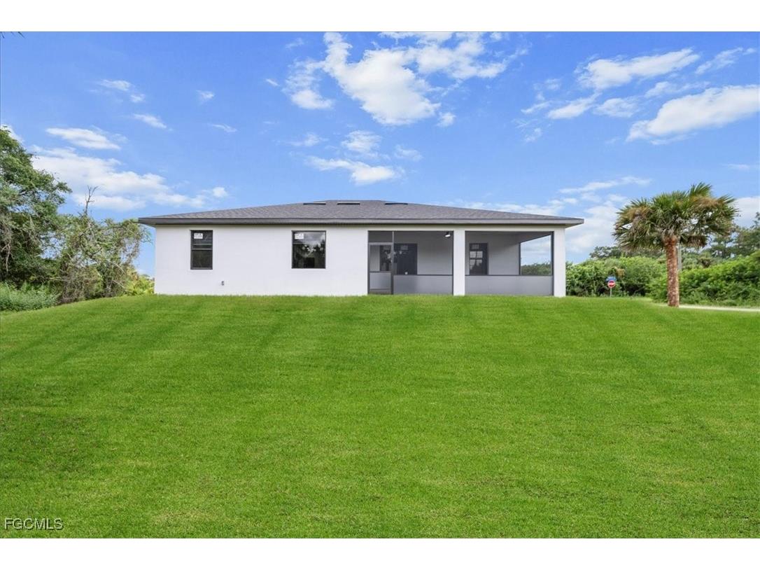 654 Wentworth Drive Lehigh Acres FL 33972 2025016266 image43