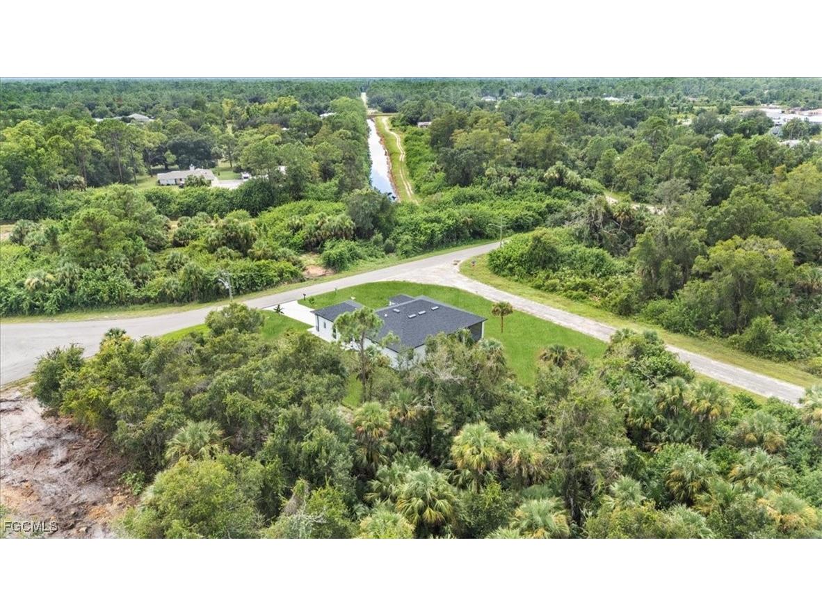 654 Wentworth Drive Lehigh Acres FL 33972 2025016266 image47
