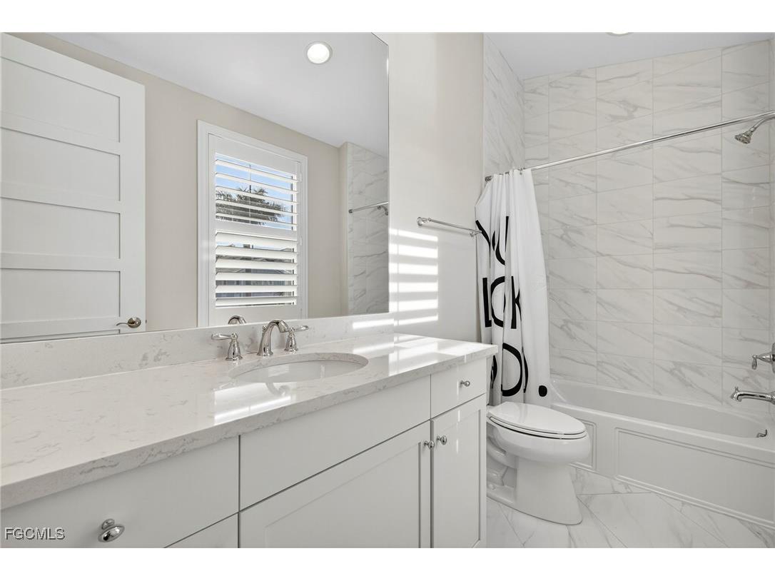 6541 Dominica Drive #201 Naples FL 34113 2025011576 image23