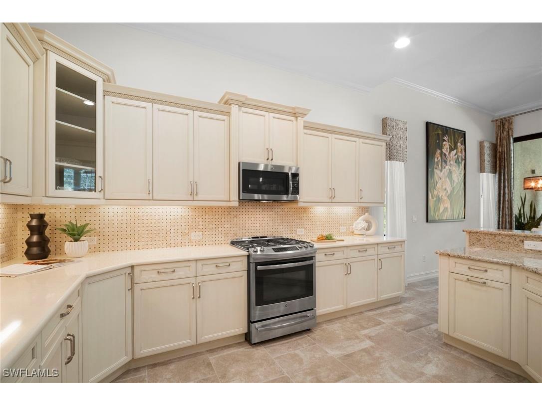 6541 Roma Way Naples FL 34113 225072634 image12