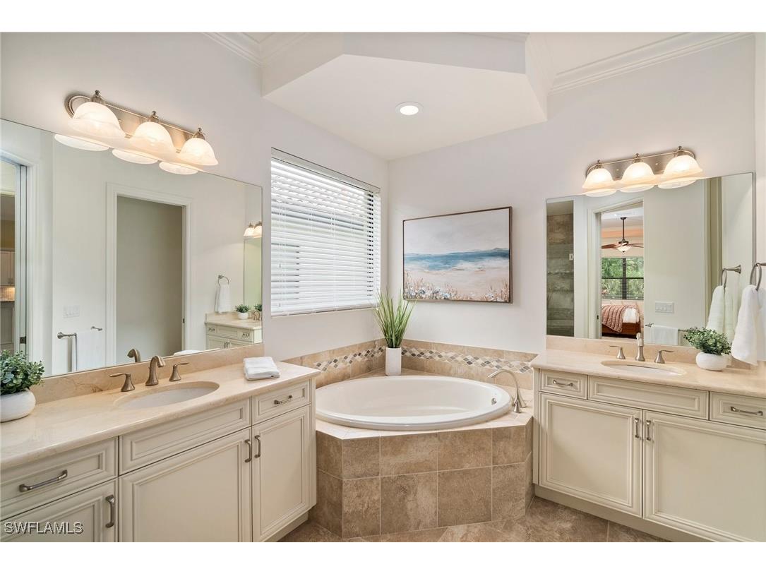 6541 Roma Way Naples FL 34113 225072634 image14