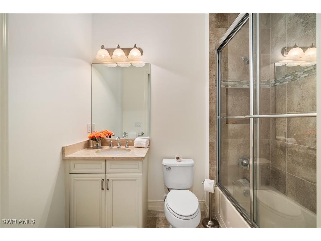 6541 Roma Way Naples FL 34113 225072634 image21