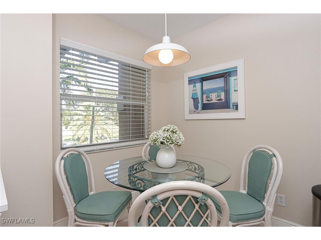 6544 Huntington Lakes Circle #9-204 Naples FL 34119 225075963 image11