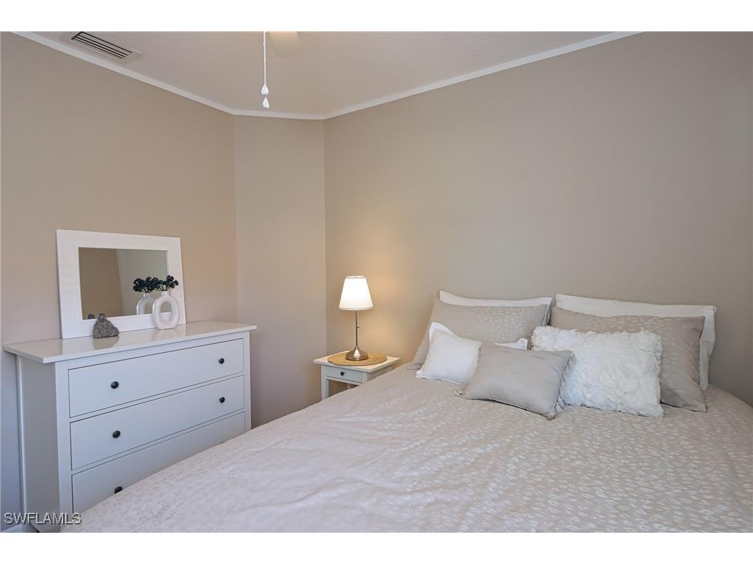 6544 Huntington Lakes Circle #9-204 Naples FL 34119 225075963 image19