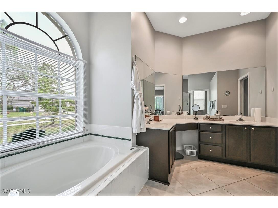 6545 Chestnut Circle Naples FL 34109 225044621 image22