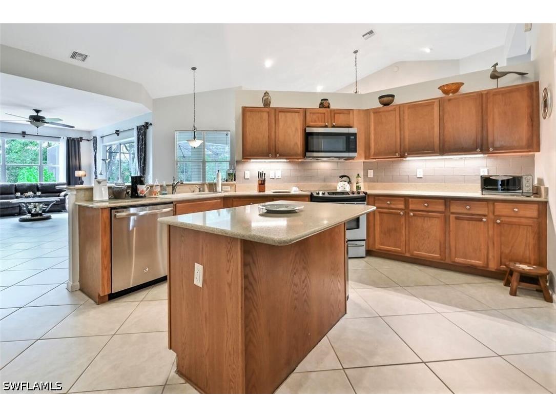 6545 Chestnut Circle Naples FL 34109 226014445 image11