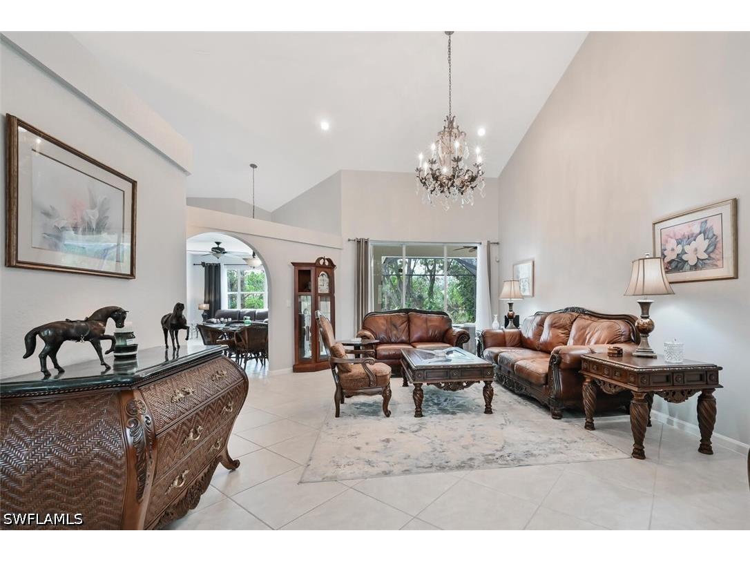 6545 Chestnut Circle Naples FL 34109 226014445 image5