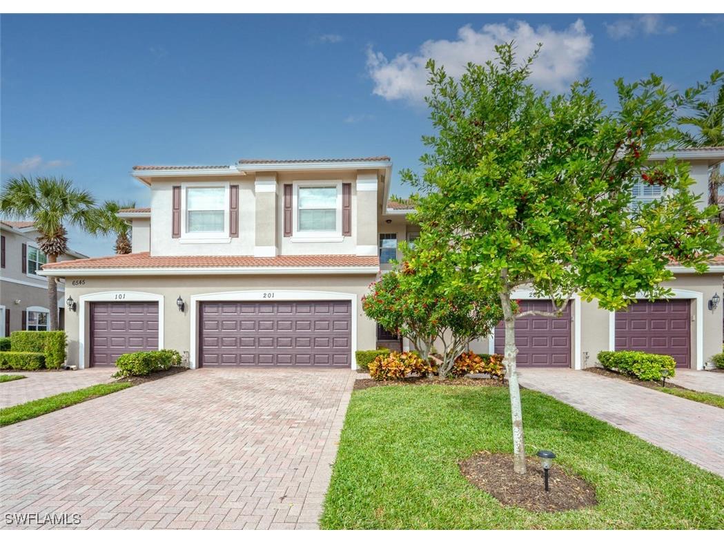 6545 Monterey Point #201 Naples FL 34105 223094383 image1