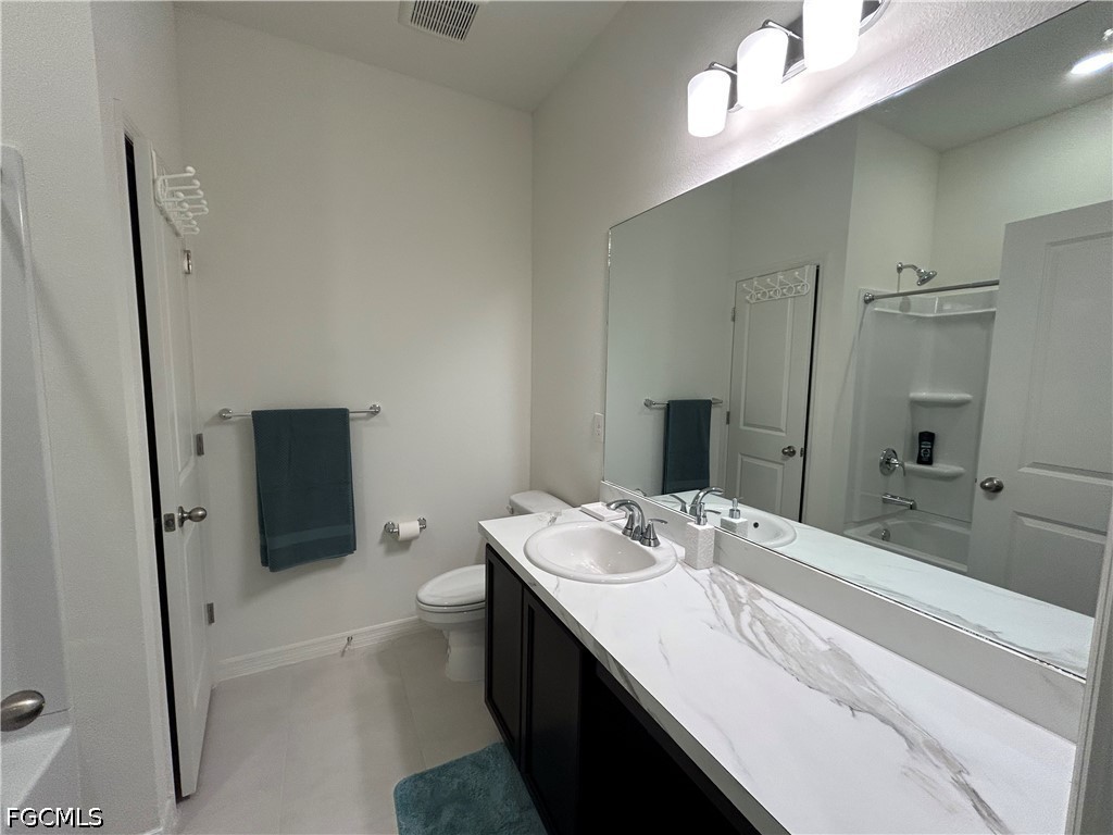 6548 Estero Bay Drive Fort Myers FL 33908 2026029414 image18