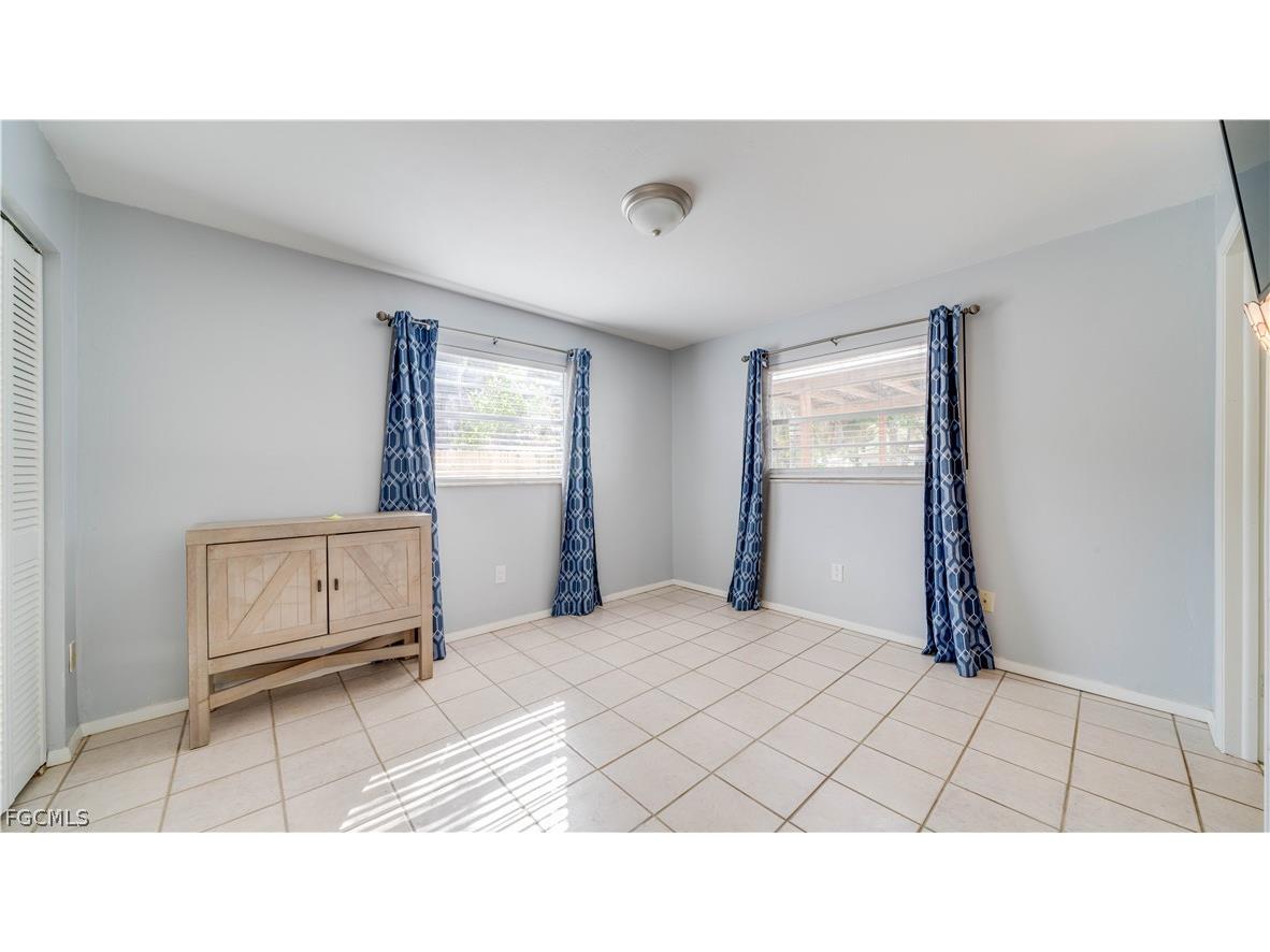 6549 Duquesne Drive Fort Myers FL 33919 2026011568 image22