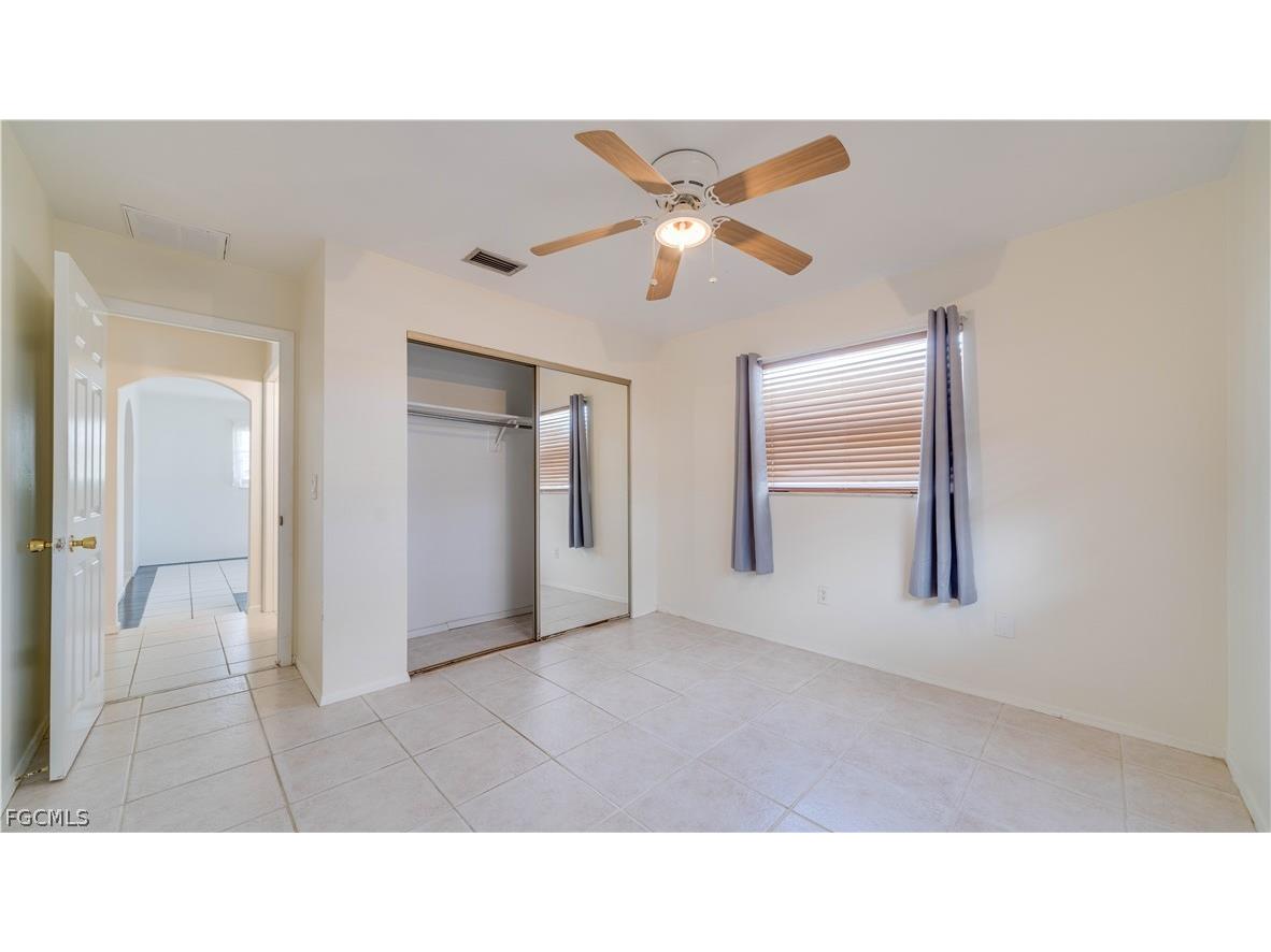 6549 Duquesne Drive Fort Myers FL 33919 2026011568 image31