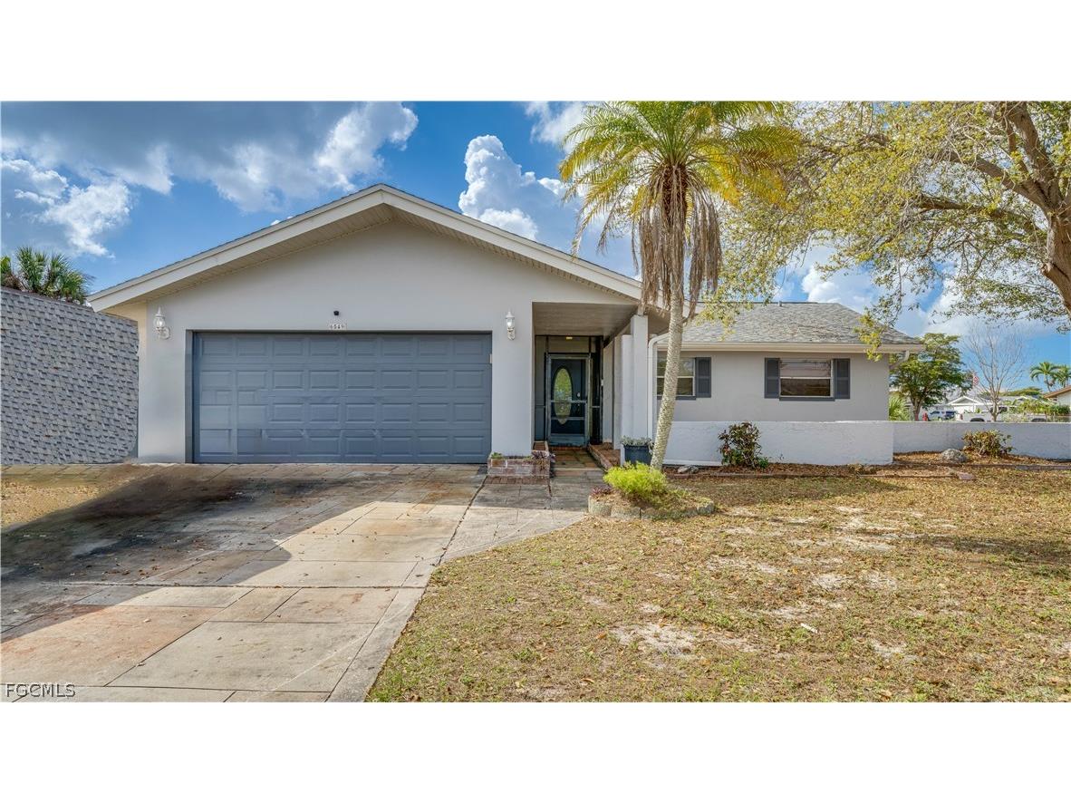 6549 Duquesne Drive Fort Myers FL 33919 2026011568 image43