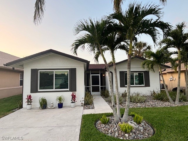 655 106th Avenue N Naples FL 34108 223077965 image1