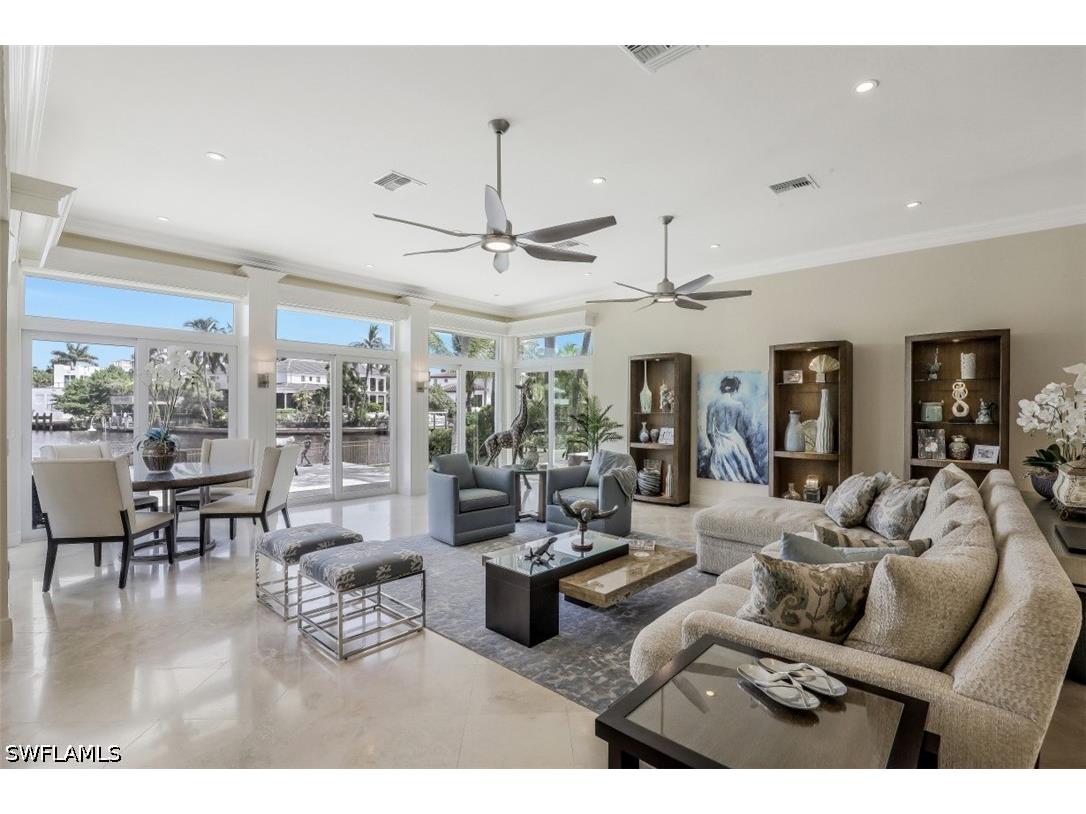 655 Galleon Drive Naples FL 34102 226019050 image2