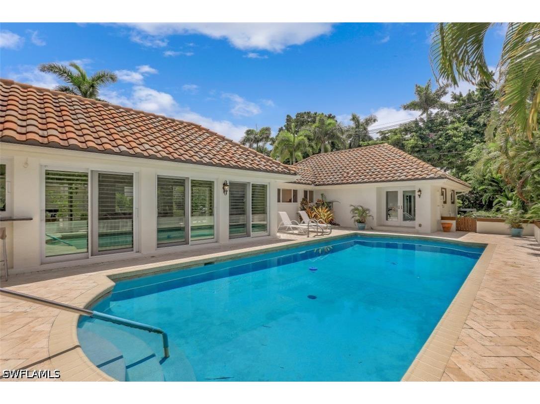 655 Galleon Drive Naples FL 34102 226019050 image24