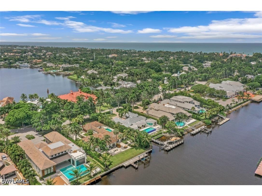 655 Galleon Drive Naples FL 34102 226019050 image47