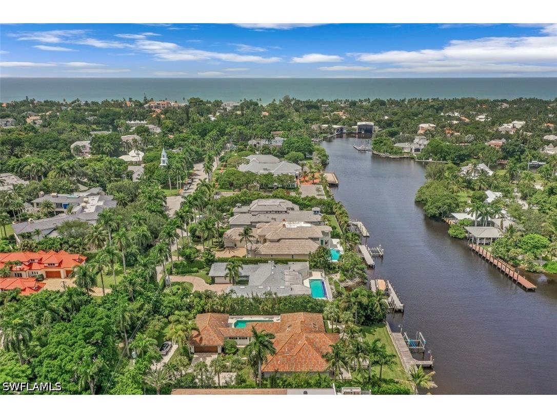 655 Galleon Drive Naples FL 34102 226019050 image48