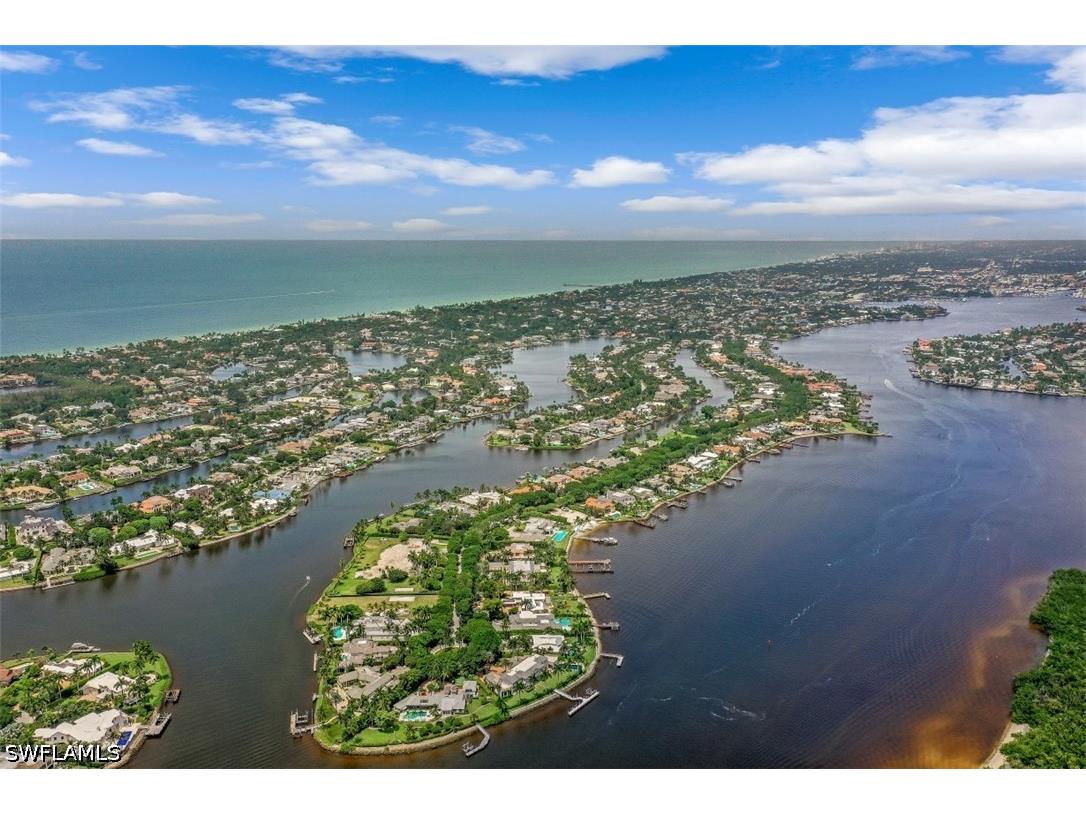 655 Galleon Drive Naples FL 34102 226019050 image49