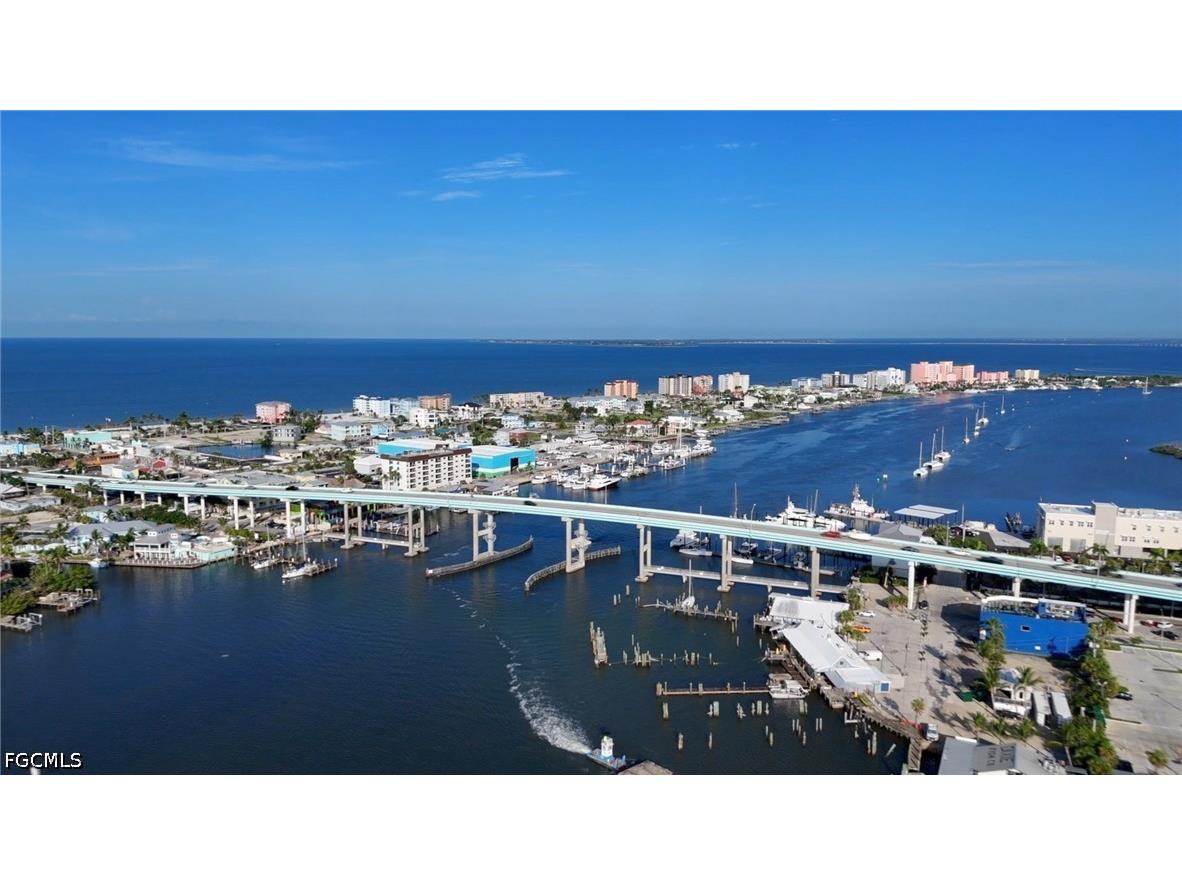 655 Matanzas Court Fort Myers Beach FL 33931 2026018660 image9