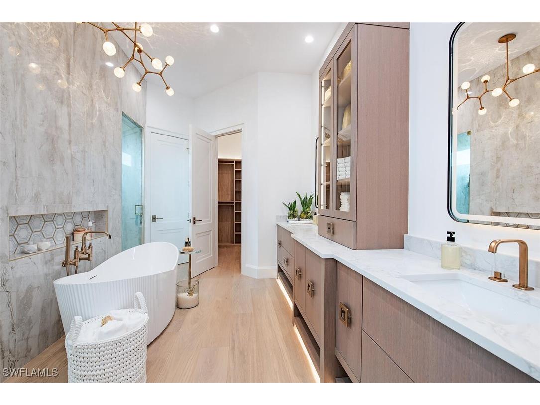 655 Parkview Lane Naples FL 34103 225057670 image17