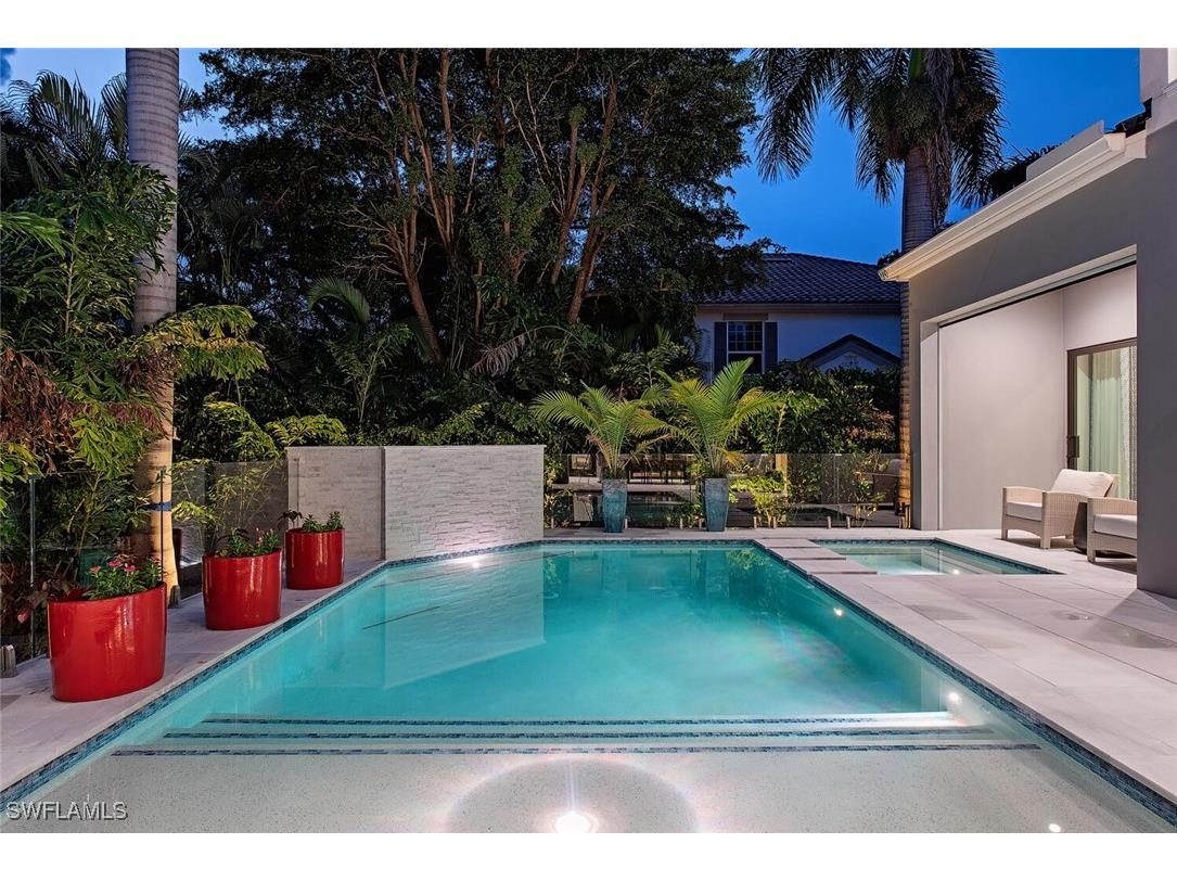 655 Parkview Lane Naples FL 34103 225057670 image32