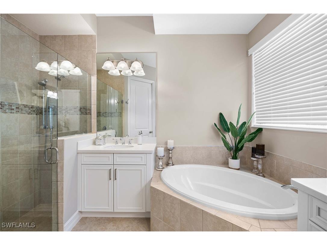 6550 Roma Way Naples FL 34113 226002956 image21