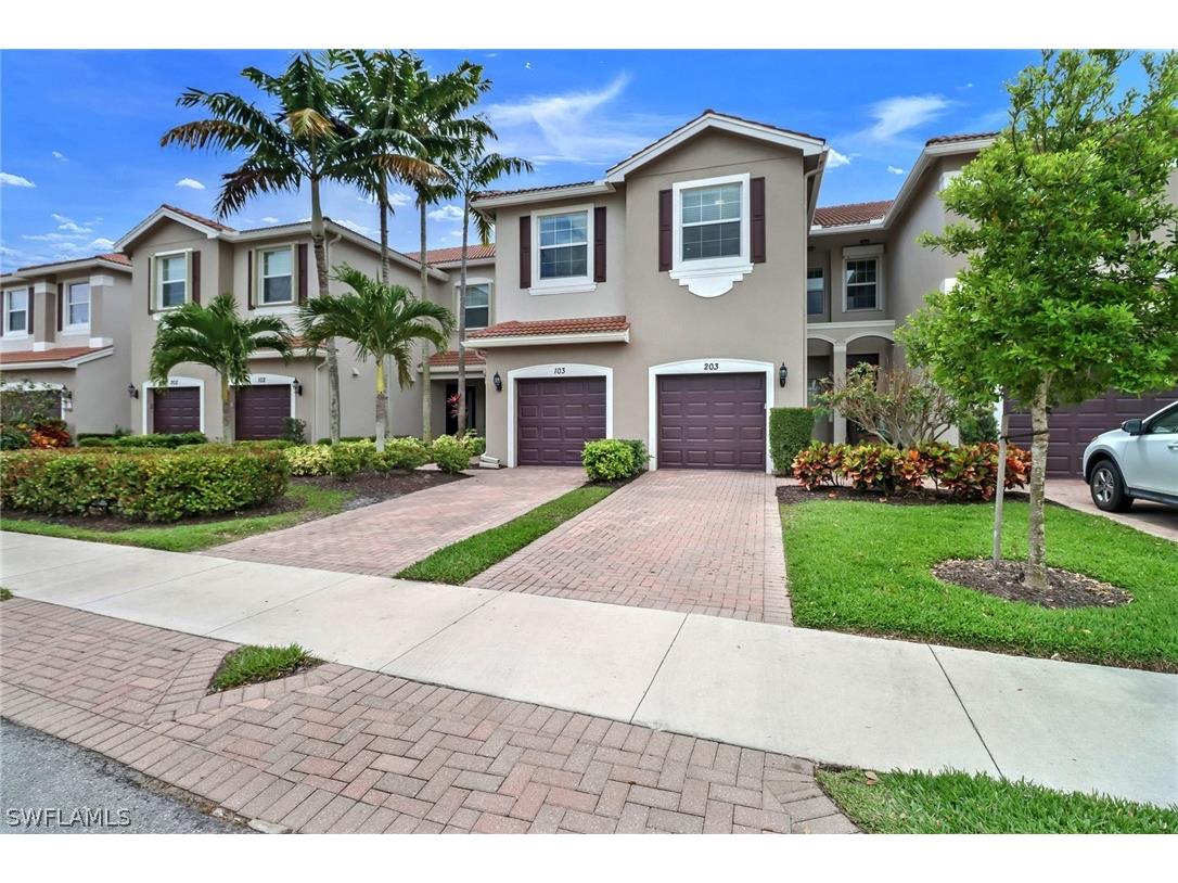 6552 Monterey Point #203 Naples FL 34105 224029369 image1