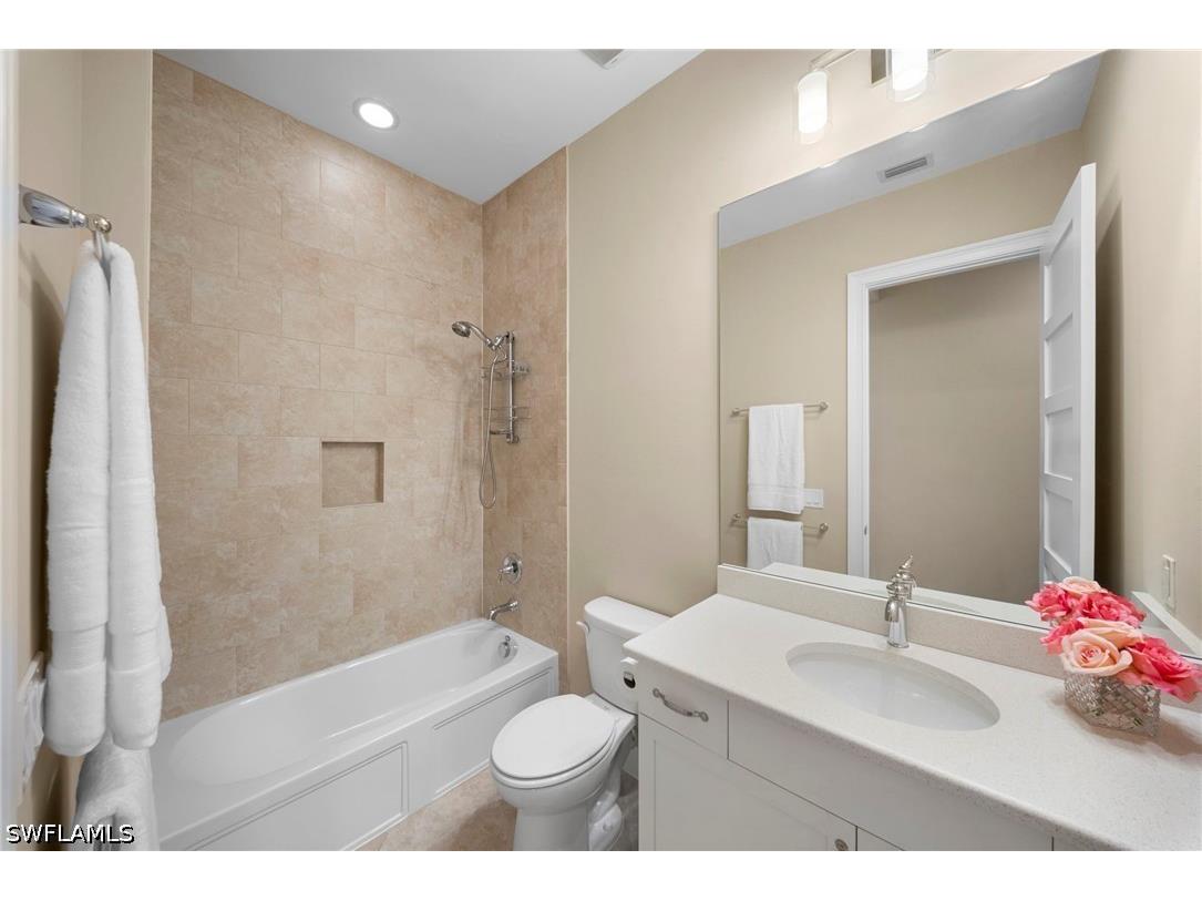 6553 Dominica Drive #202 Naples FL 34113 226015079 image33
