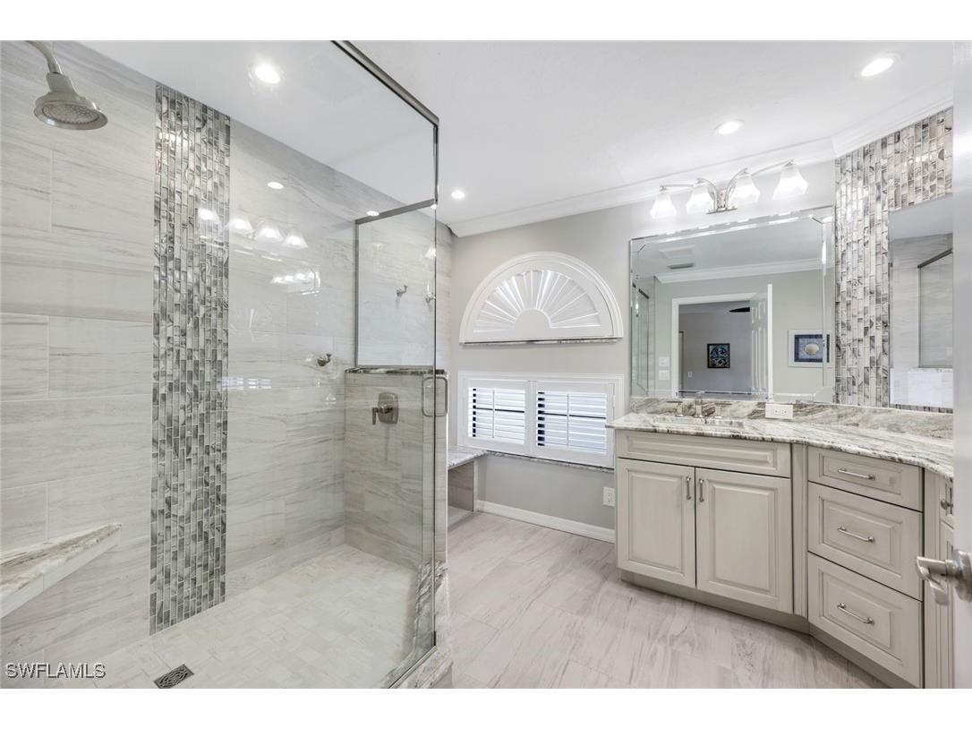 6555 Valen Way #G201 Naples FL 34108 225055667 image14