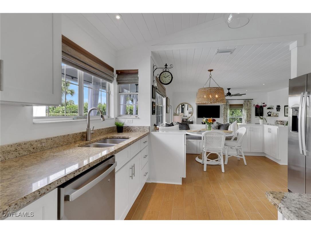 6555 Willow Lake Circle Fort Myers FL 33966 225075799 image10