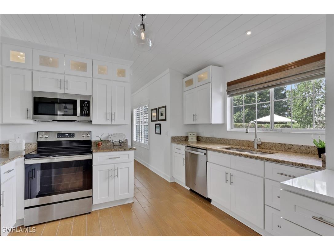 6555 Willow Lake Circle Fort Myers FL 33966 225075799 image12