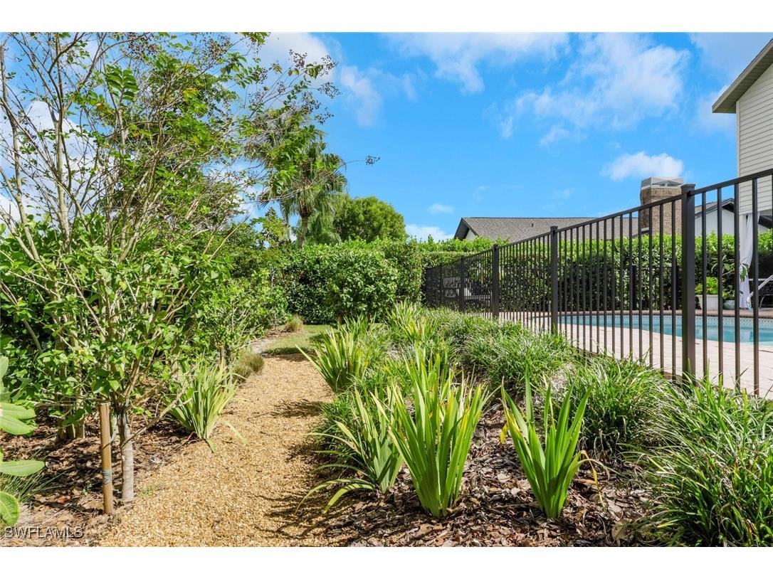 6555 Willow Lake Circle Fort Myers FL 33966 225075799 image32