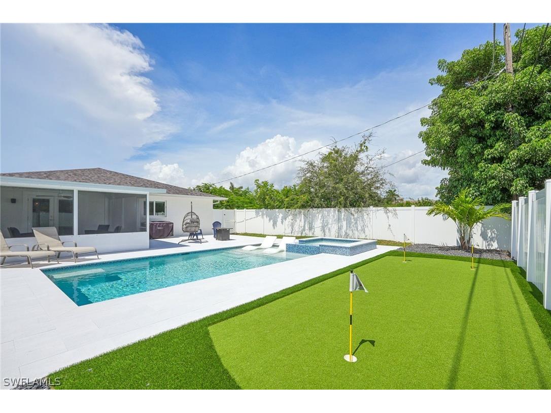 656 94th Avenue N Naples FL 34108 224047658 image1