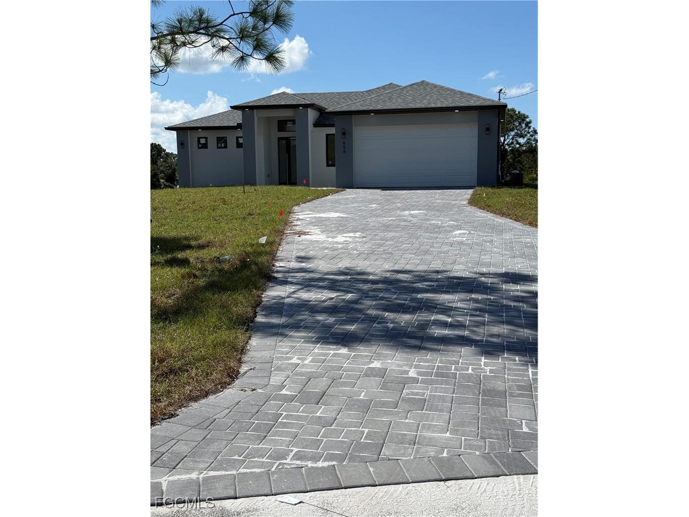 656 Foxchase Drive Lehigh Acres FL 33974 2025019490 image1