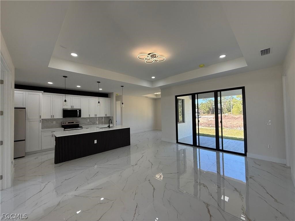 656 Foxchase Drive Lehigh Acres FL 33974 2025019490 image11