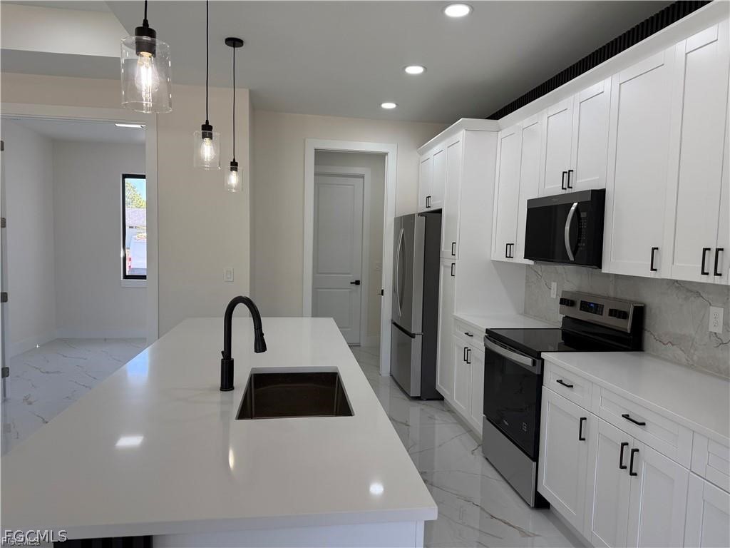 656 Foxchase Drive Lehigh Acres FL 33974 2025019490 image16