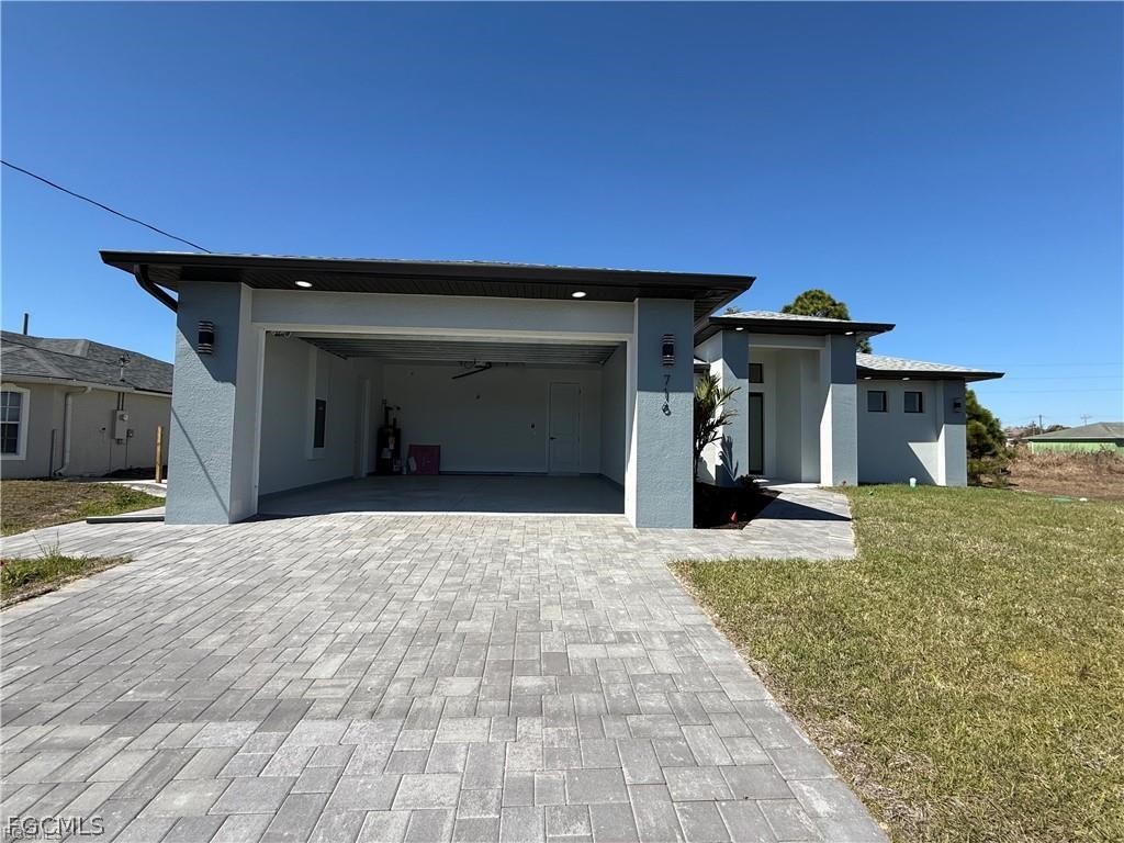 656 Foxchase Drive Lehigh Acres FL 33974 2025019490 image5