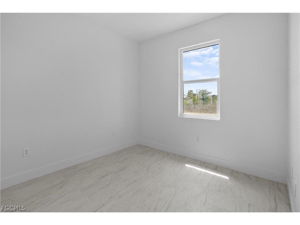 656 Grant Lehigh Acres FL 33974 2026007853 image14