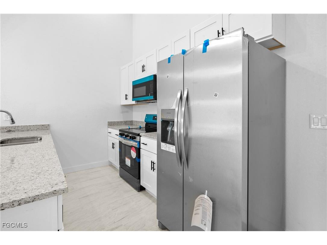 656 Grant Blvd Lehigh Acres FL 33974 2025008151 image15