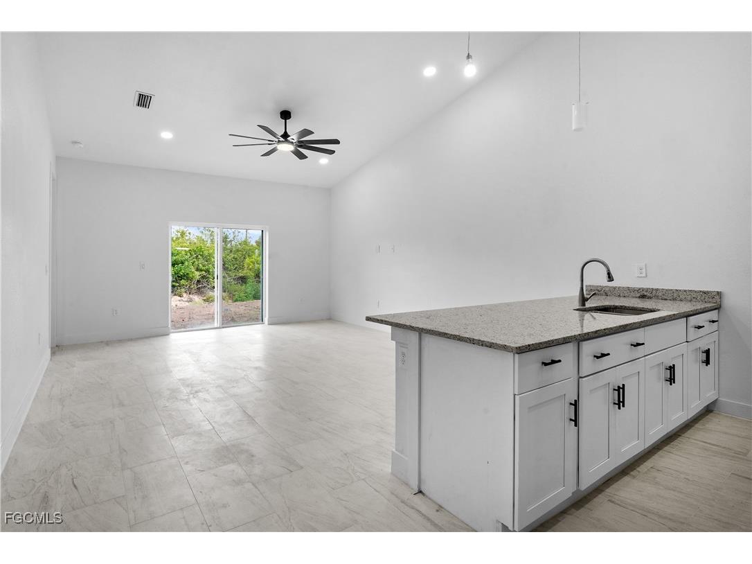 656 Grant Blvd Lehigh Acres FL 33974 2025008151 image24