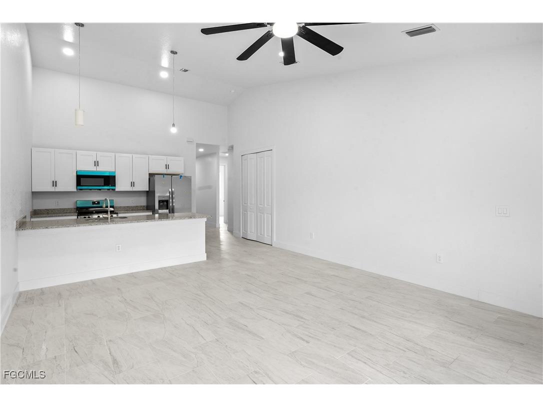 656 Grant Blvd Lehigh Acres FL 33974 2025008151 image28