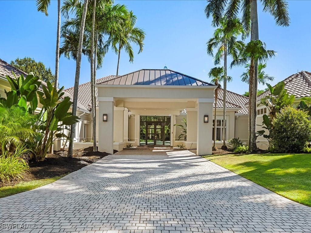 656 Hickory Road Naples FL 34108 225074817 image2