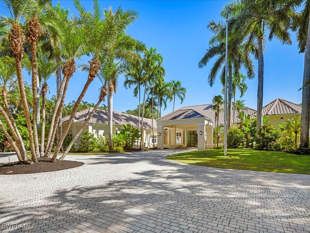 656 Hickory Road Naples FL 34108 225074817 image3