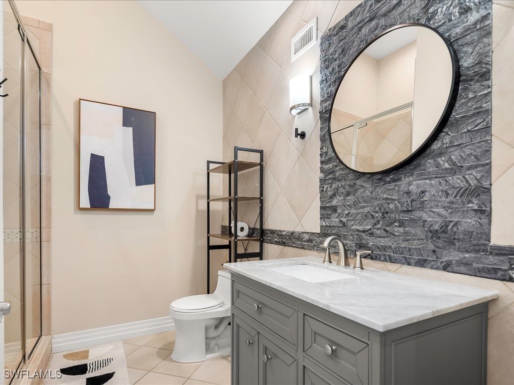 656 Hickory Road Naples FL 34108 225074817 image40