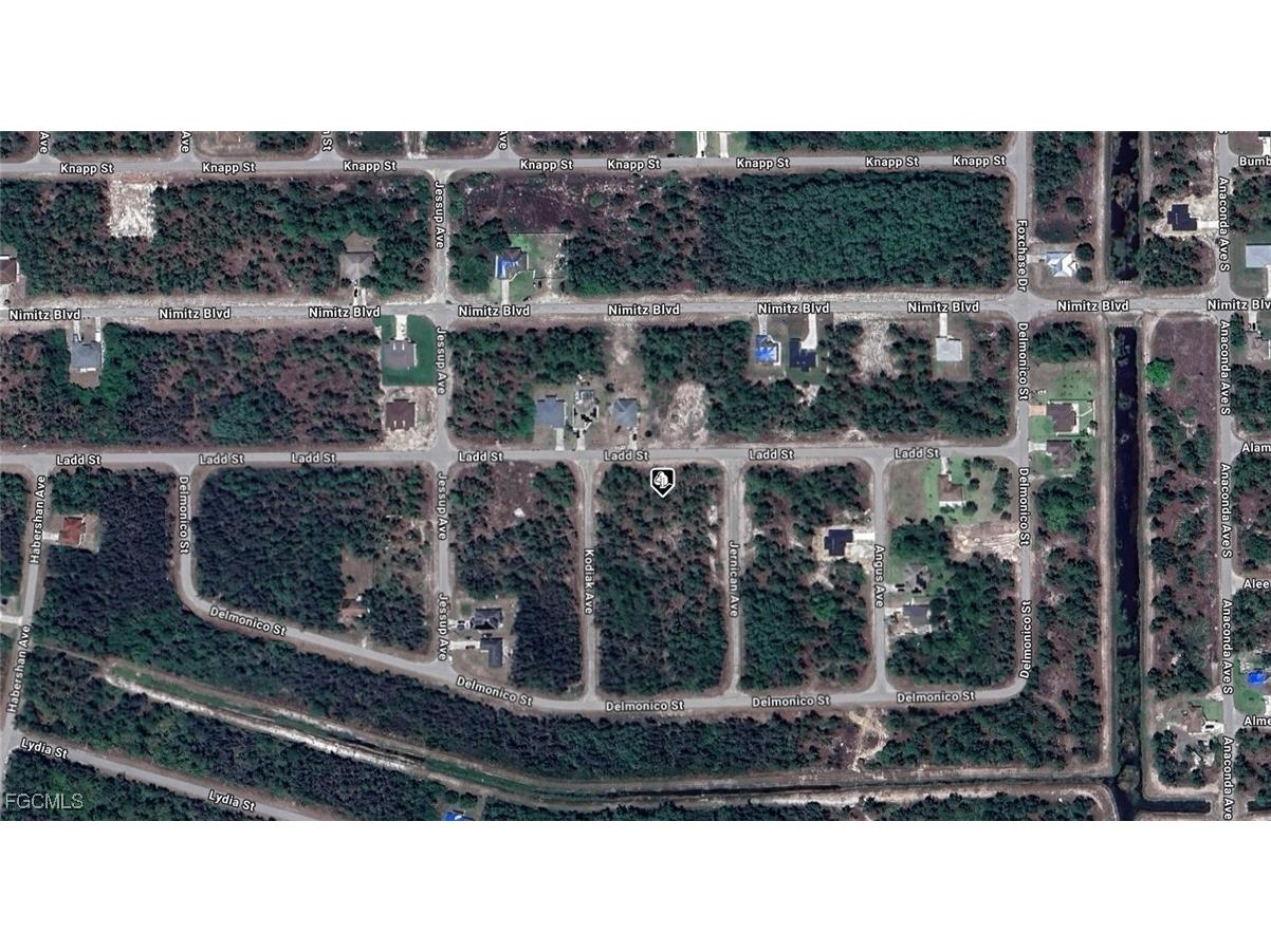 656 Ladd Street Lehigh Acres FL 33974 2025007504 image2