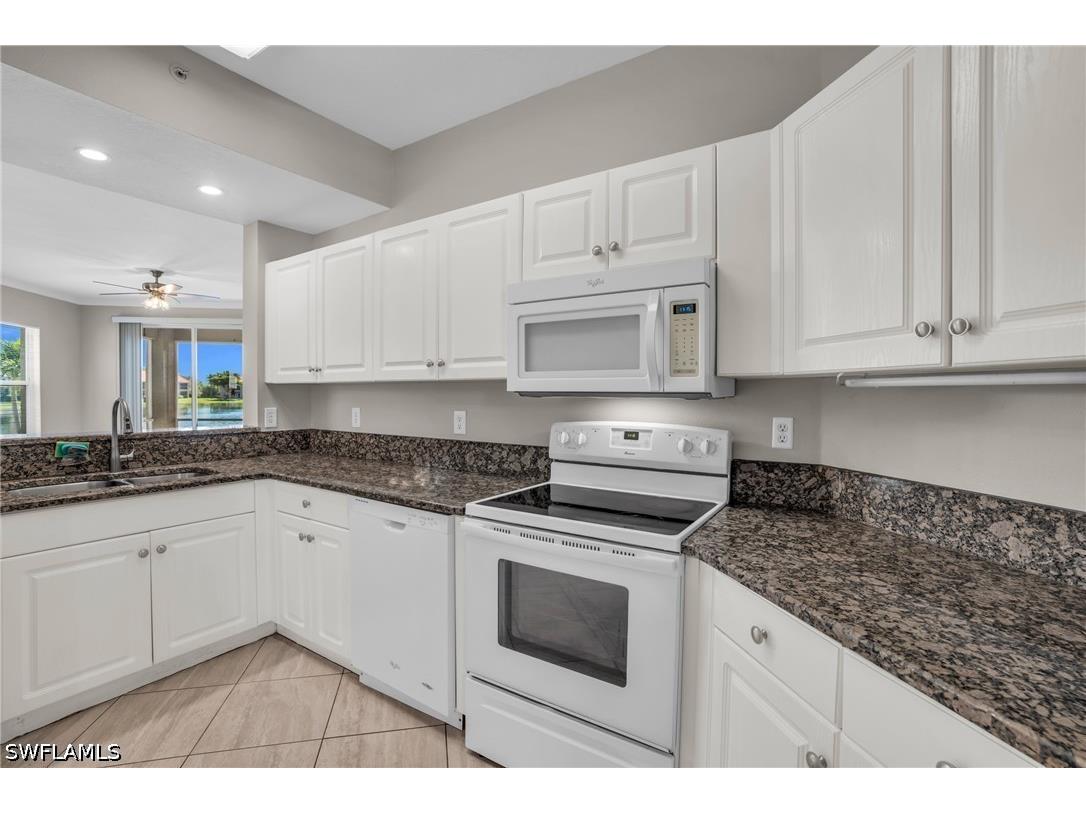 6560 Huntington Lakes Circle #101 Naples FL 34119 226024543 image8